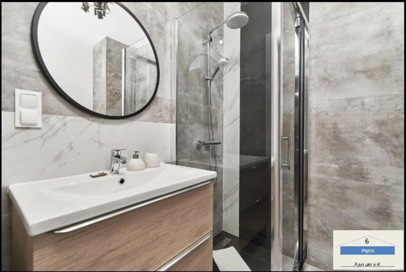 Szóste piętro Apartman Wrocław Kültér fotó