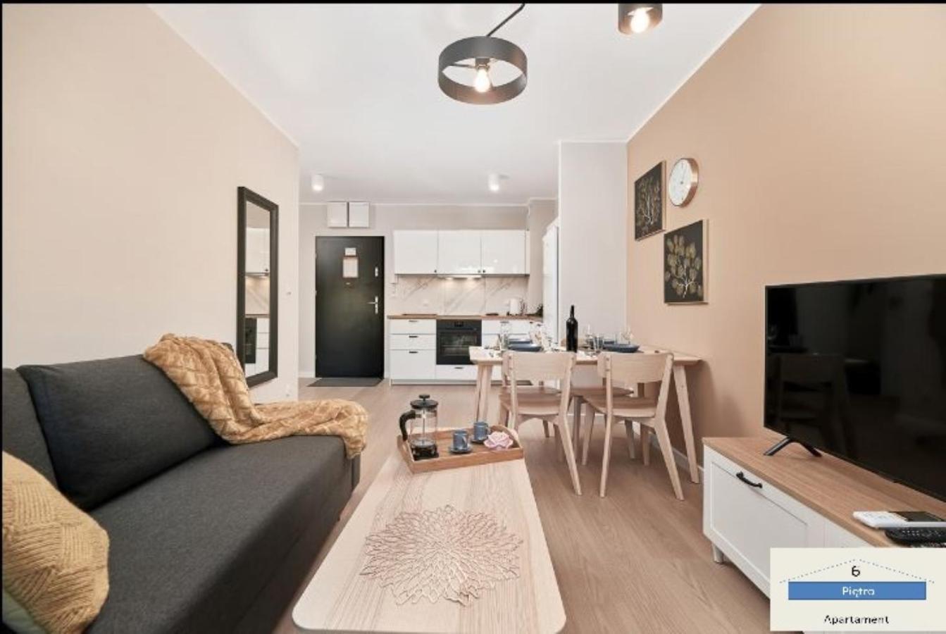 Szóste piętro Apartman Wrocław Kültér fotó