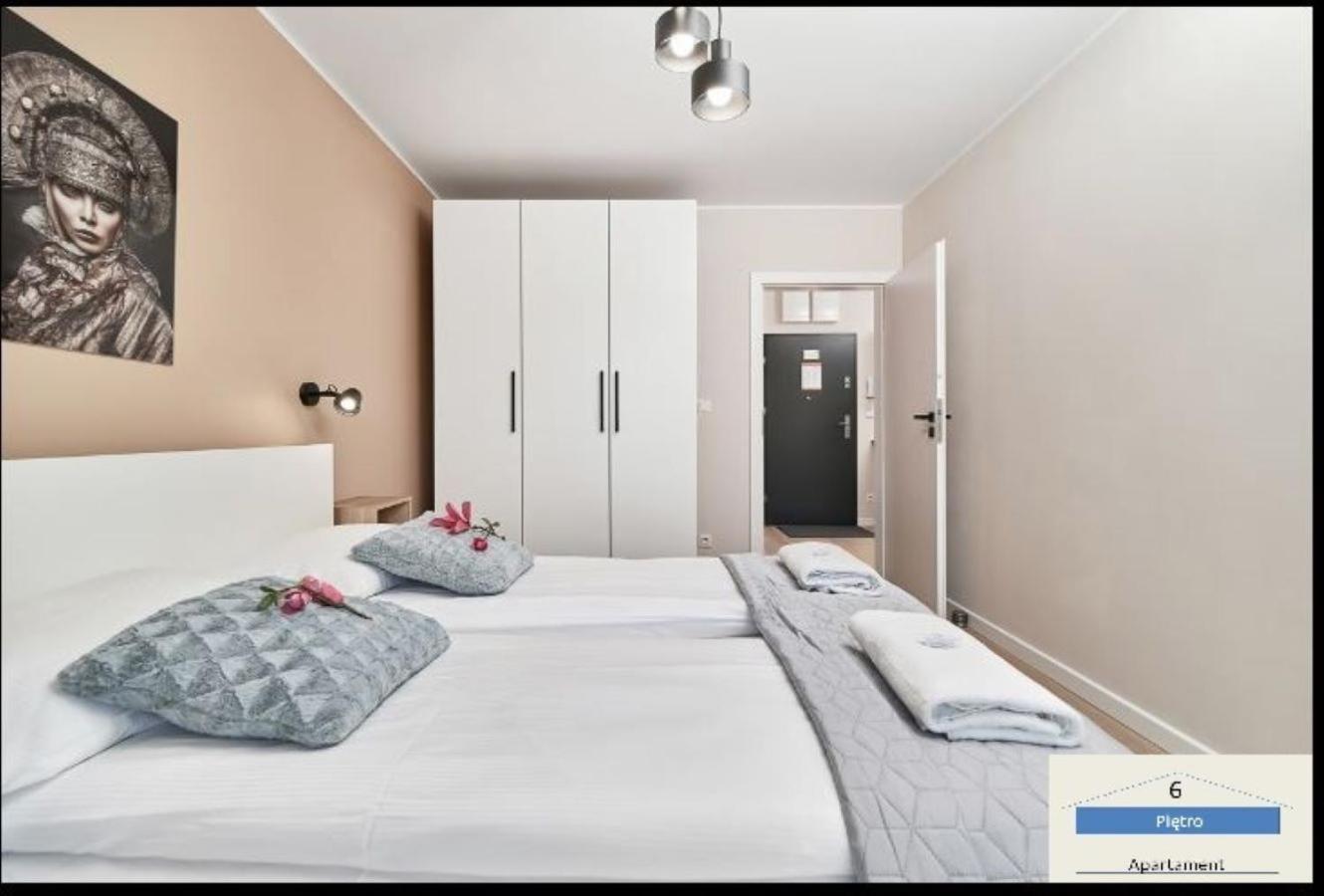 Szóste piętro Apartman Wrocław Kültér fotó